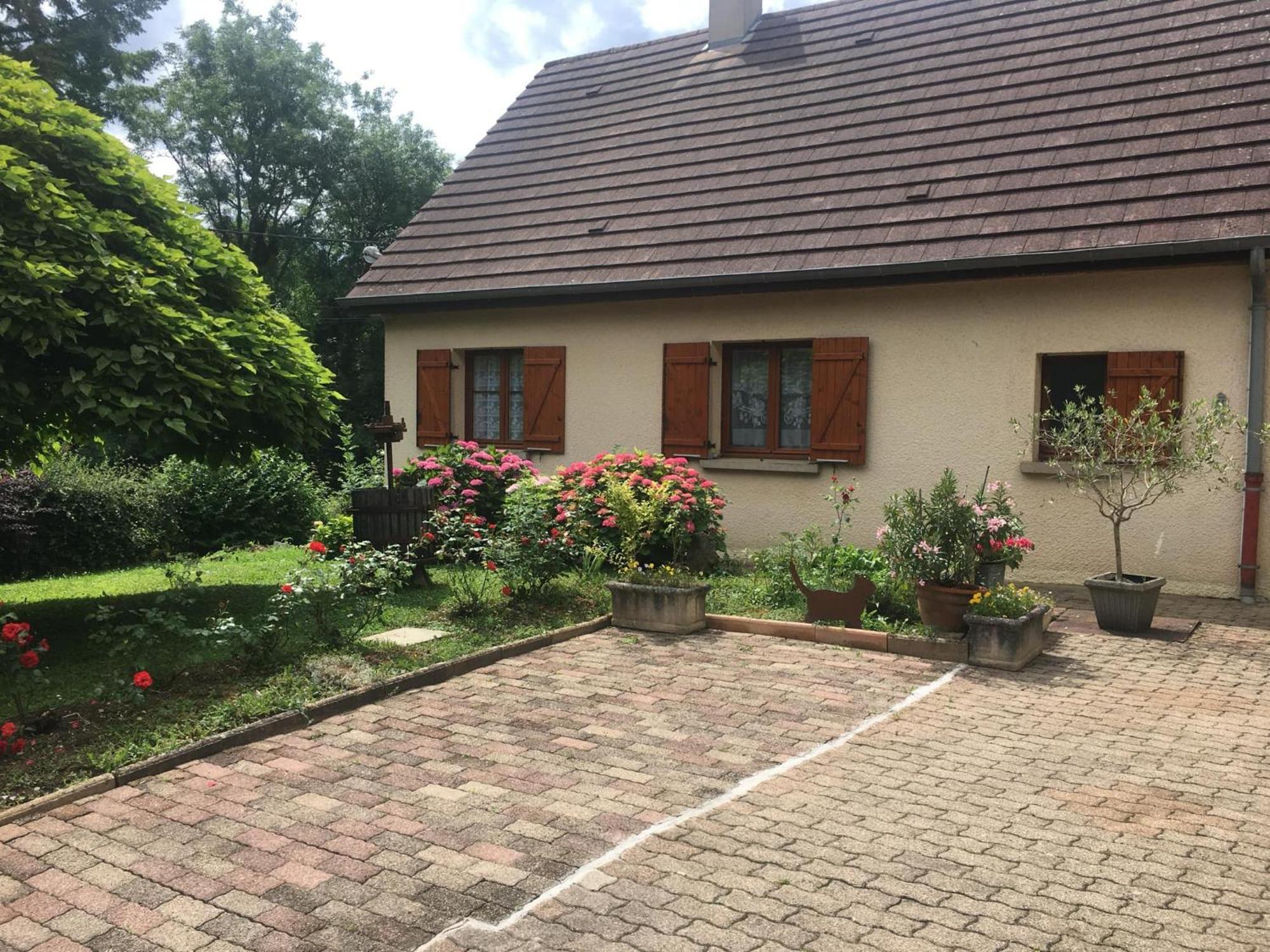 En Beauvoir Cormot-le-Grand Esterno foto